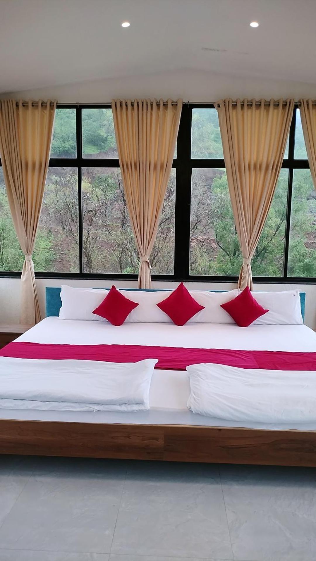 Golden Resort Igatpuri Exteriér fotografie