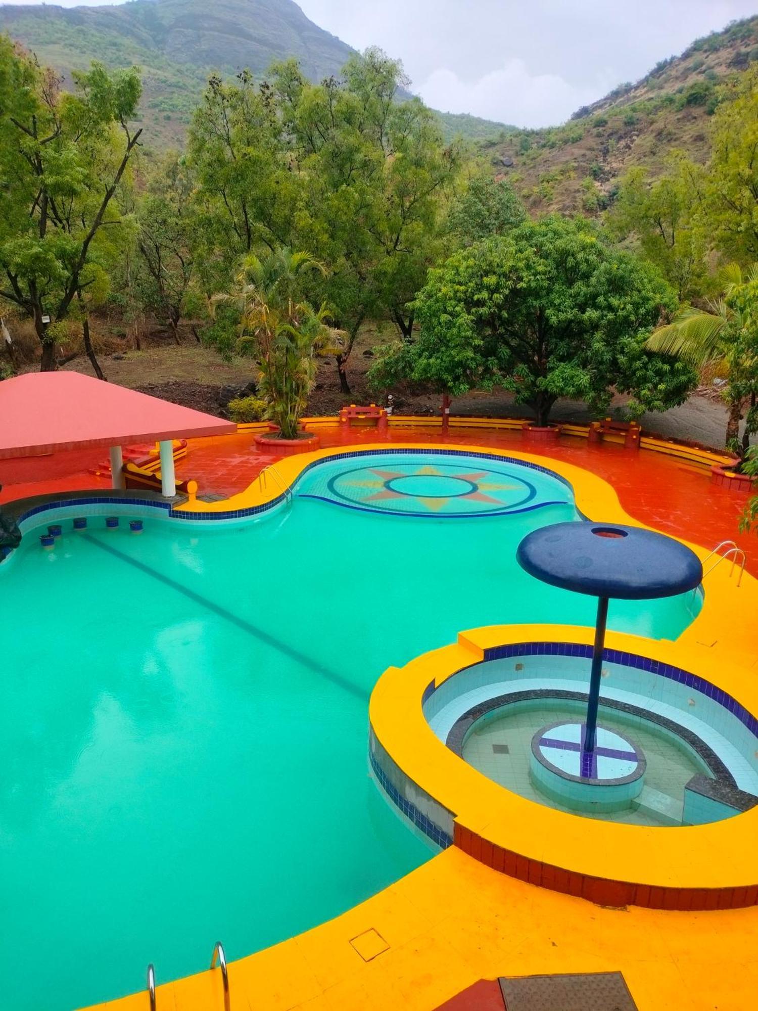 Golden Resort Igatpuri Exteriér fotografie